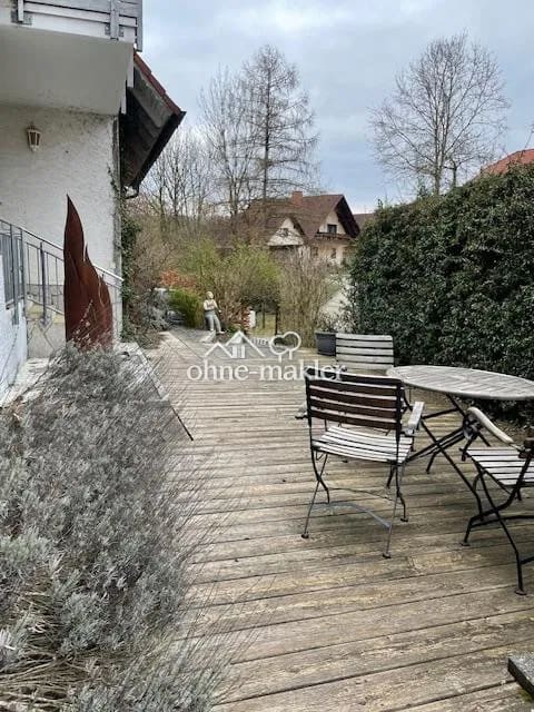 Immobilie in Lichtenfels - Allein oder mit Freunden: EFH mit Bauplatz - Bild 4