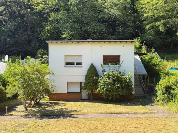 Immobilie in Seeheim-Jugenheim - Wohnen im Grünen – Erdgeschosswohnung mit großer Wiese für Tier- und Naturliebhaber - Bild 0