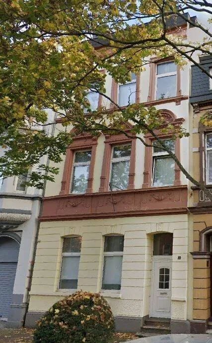 Immobilie in Düren - Kapitalanlage mit Potenzial - Voll vermietetes 6-Parteienhaus in Nord-Düren - Bild 0