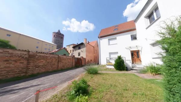 Immobilie in Jüterbog - Saniertes Wohnhaus mit kleiner Gewerbeeinheit und Einlieger- oder Gästewohnung in bester Lage in Jüterbog - Bild 3