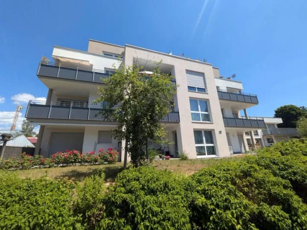 Immobilie in Ebhausen - Heute investieren, morgen stressfrei leben: Moderne 3-Zi-Terrassenwohnung (Bj. 2017) als perfekter Altersruhesitz - Bild 0