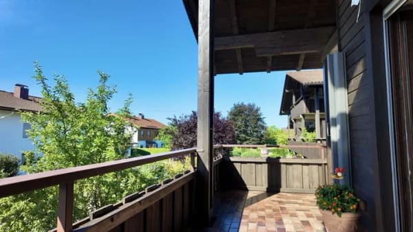 Immobilie in Chieming - Gemütliche 2-Zi.-Wohnung mit Bergblick in Chiemseenähe - Bild 2