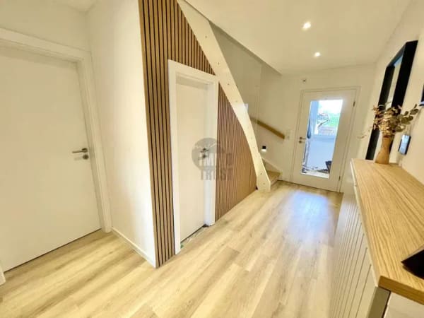 Immobilie in Grasleben - FAMILIENGLÜCK IN GRASLEBEN – MODERNISIERTES EINFAMILIENHAUS MIT GROSSEM GARTEN - Bild 3
