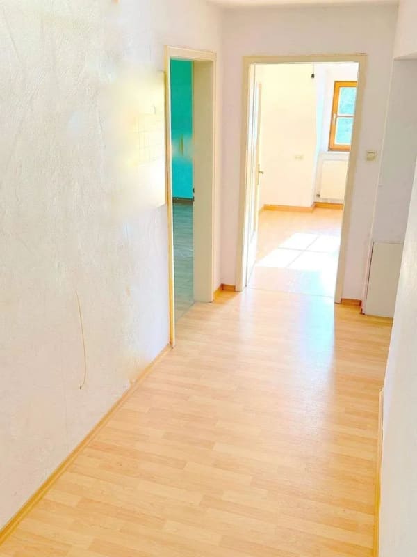 Immobilie in Offingen - Sofortbezug  Dachgeschosswohnung mit Balkon und Stellplatz (inklusive) - Bild 1