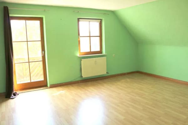Immobilie in Offingen - Sofortbezug  Dachgeschosswohnung mit Balkon und Stellplatz (inklusive) - Bild 3