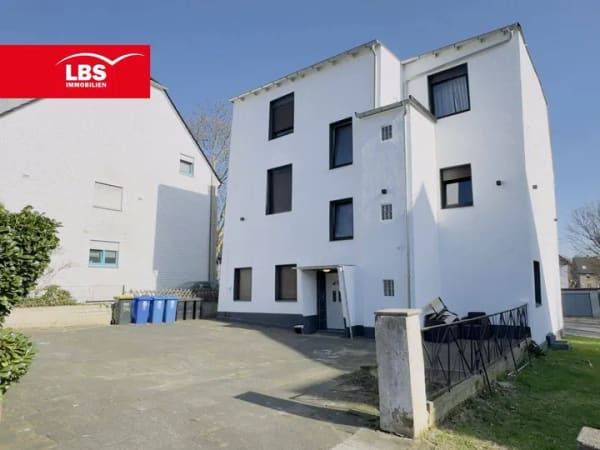 Immobilie in Gladbeck - Freistehendes, saniertes Dreifamilienhaus mit 274 m² Wohnfläche in Gladbeck - Bild 3