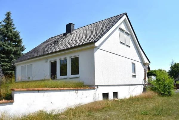 Immobilie in Lebus - Schnell sein lohnt sich! ++ Großzügiges Haus auf herrlichem Grundstück in Lebus ++ - Bild 1