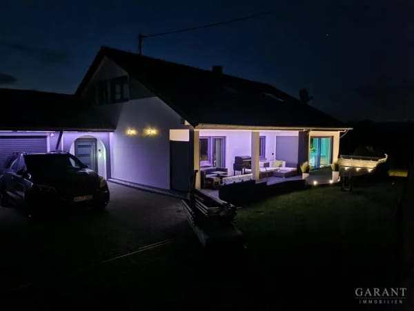 Immobilie in Abtsgmünd - Großzügiges Familienhaus mit Einliegerwohnung - Ruhe, Natur und ca. 1073 qm Grundstück! - Bild 3