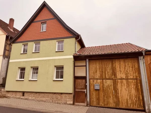 Immobilie in Tonna - Schönes Anwesen mit Haus, Scheune und großem Garten - Bild 0