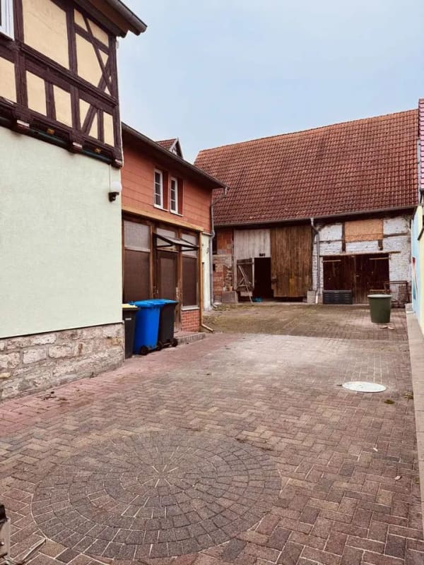 Immobilie in Tonna - Schönes Anwesen mit Haus, Scheune und großem Garten - Bild 3