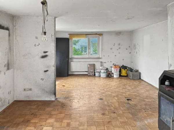 Immobilie in Spaichingen - Einfamilienhaus mit Garten und Garage in Spaichingen - Bild 3