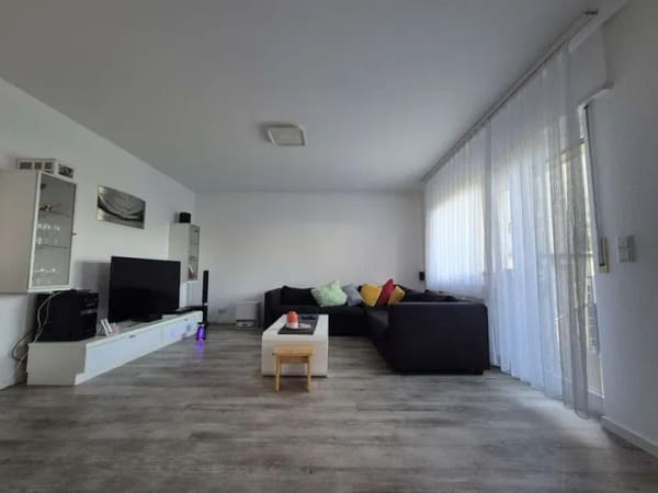 Immobilie in Bürstadt - Vollvermietetes 3-Familienhaus – Ideal für Kapitalanleger und zukünftige Eigennutzer - Bild 1