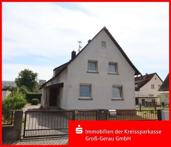 Immobilie in Rüsselsheim am Main - Großes Einfamilienhaus mit großem Grundstück
in der A-Siedlung - Bild 0