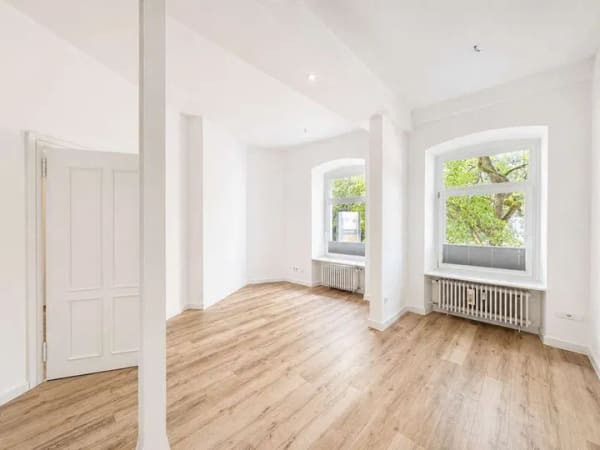 Immobilie in Badenweiler - 181 m² Erdgeschosswohnung mit eigenem Eingang in bester Lage von Badenweiler - Bild 3
