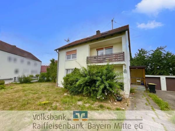 Immobilie in Manching - Sanierungsobjekt mit vielseitigem Entwicklungspotenzial - Bild 0