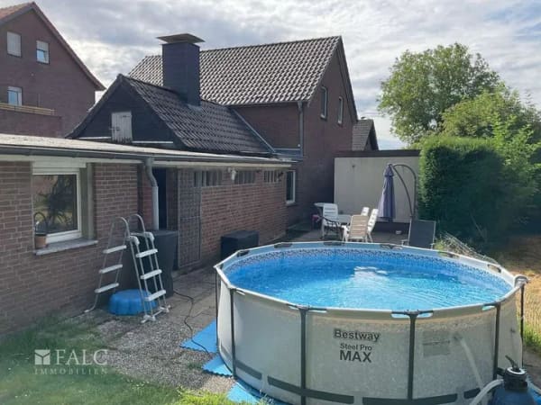 Immobilie in Wesel - Einfamilienhaus sucht Handwerkerleistung - Bild 3