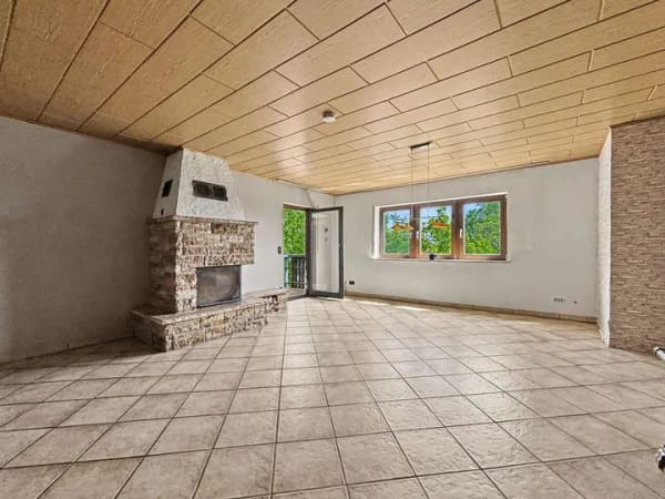 Immobilie in Kammerstein - Attraktives Einfamilienhaus mit Einliegerwohnung in ruhiger Lage von Kammerstein - Bild 3