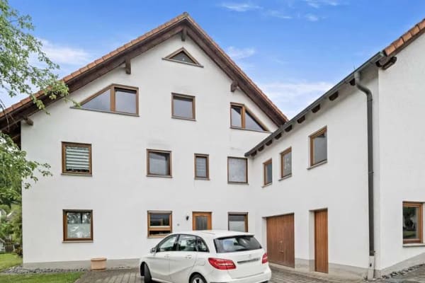 Immobilie in Haigerloch - Solides, gepflegtes 4-Familienhaus in attraktiver Lage von Haigerloch-Owingen! - Bild 1