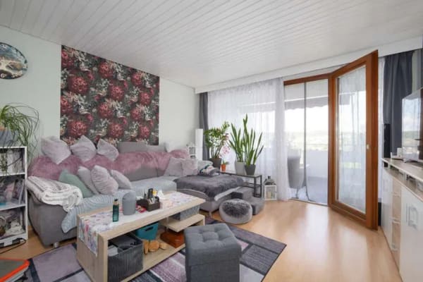 Immobilie in Eisingen - Licht, Weitblick und Sonne – 3-Zimmer-Wohnung mit Garage und zwei Südbalkonen! - Bild 0