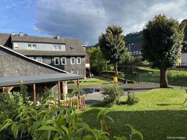 Immobilie in Kaub - Schönes, großzügiges Ein- bis Zweifamilienhaus mit Ferienwohnung auf einem 999 m² großen Grundstück - Bild 0