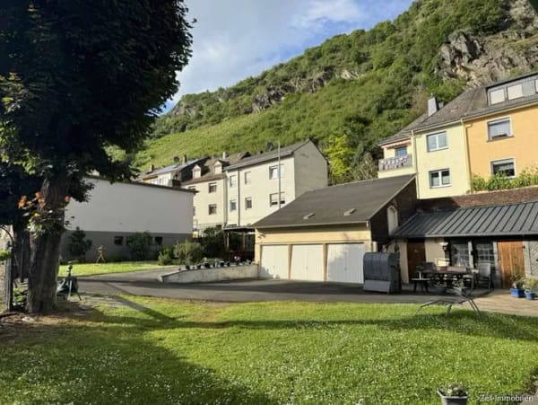 Immobilie in Kaub - Schönes, großzügiges Ein- bis Zweifamilienhaus mit Ferienwohnung auf einem 999 m² großen Grundstück - Bild 4