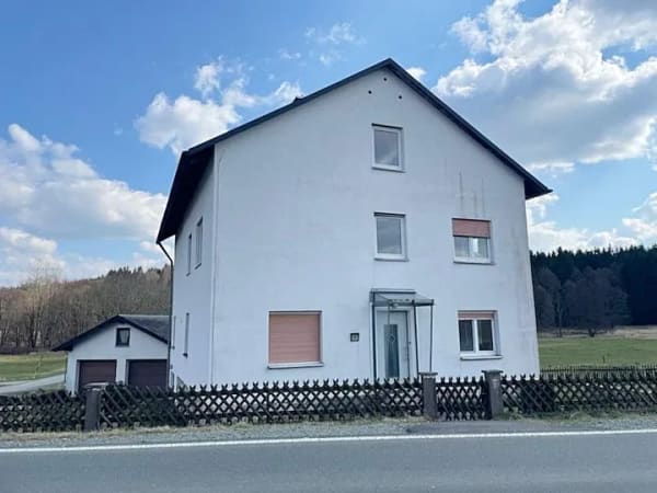 Immobilie in Bad Steben - Großes Haus mit vielen Optionen! - Bild 0