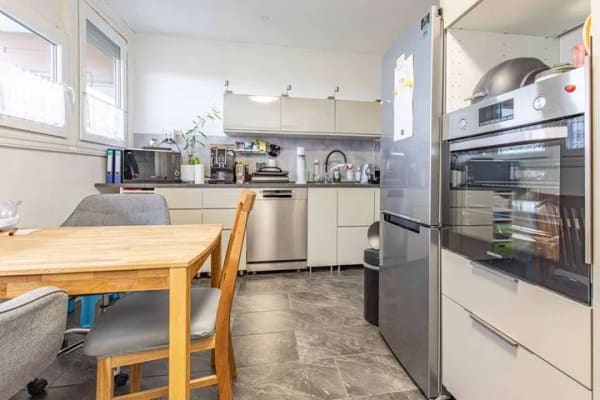 Immobilie in Emden - Helle Eigentumswohnung mit Balkon, modernem Bad und Fahrstuhl - Bild 4