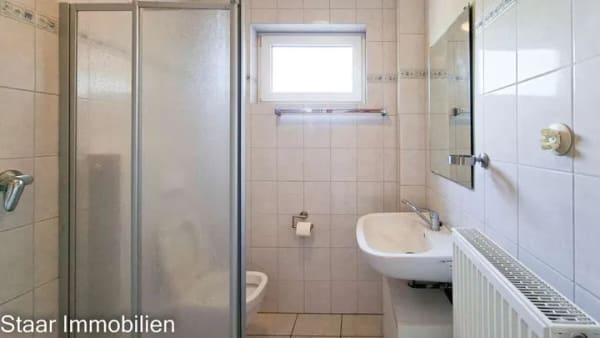 Immobilie in Kleve - Charmantes Reihenmittelhaus mit großem Garten in der Klever-Oberstadt - Bild 4