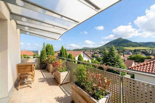 Immobilie in Neuffen - Wohnen mit Weitblick – Moderne 3-Zimmer-Wohnung mit Traumterrasse - Bild 0