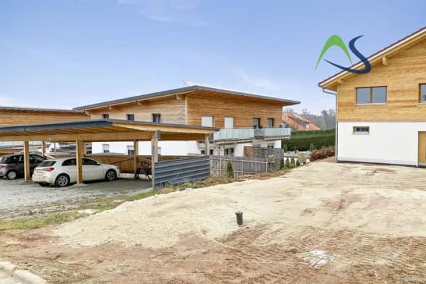 Immobilie in Mallersdorf-Pfaffenberg - Helle, ideal geschnittene Dreizimmerwohnung mit großzügigem Balkon - Bild 0