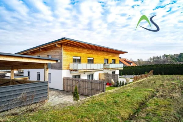 Immobilie in Mallersdorf-Pfaffenberg - Helle, ideal geschnittene Dreizimmerwohnung mit großzügigem Balkon - Bild 1