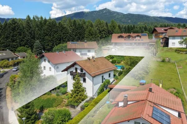 Immobilie in Lohberg - Modernisiertes Einfamilienhaus mit Pool und Bergblick in Lohberg! - Bild 0
