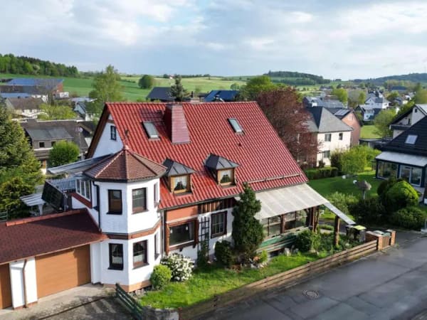 Immobilie in Bad Steben - Ein Hauch Schlossgefühl im Alltag - Bild 0
