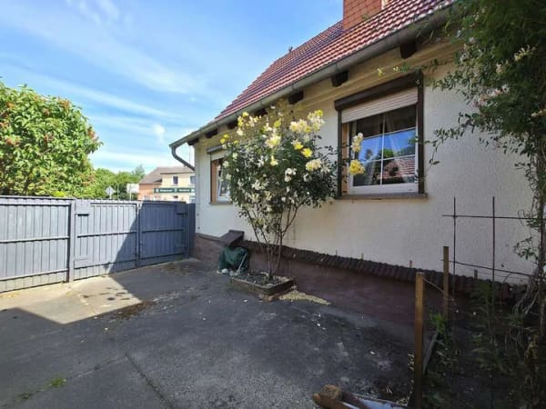 Immobilie in Höhenland - Gepflegtes Einfamilienhaus mit Garage und Nebengelass in Steinbeck - Bild 3
