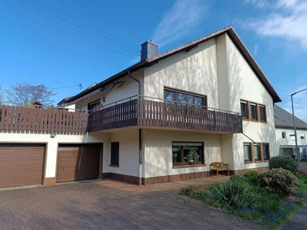 Immobilie in Betzdorf - Freistehendes EFH in Betzdorf mit ELW-Potenzial - Bild 0