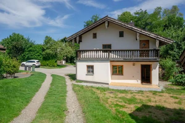 Immobilie in Babensham - Generalsaniertes kleines schönes Häusl, sofort bezugsfertig in Dorflage Nähe Wasserburg am Inn, - Bild 0