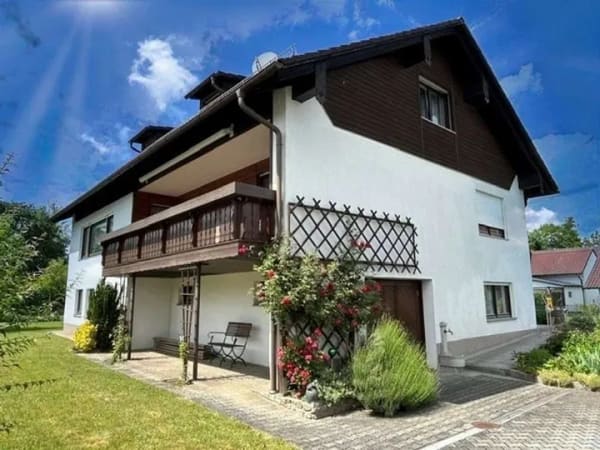 Immobilie in Hengersberg - Zweifamilienhaus in Hengersberg - Bild 0