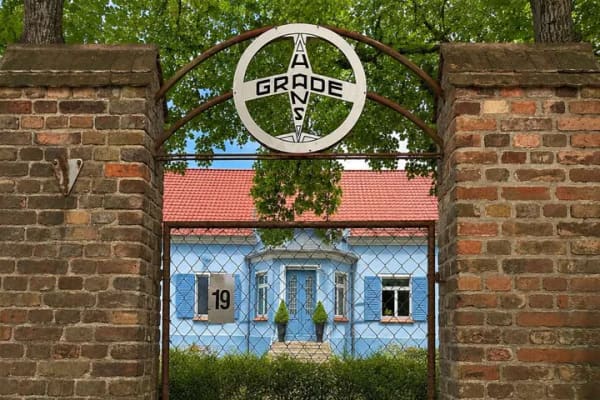 Immobilie in Borkheide - Hans-Grade-Villa II - Ein Denkmal deutscher Pioniergeschichte - Bild 1