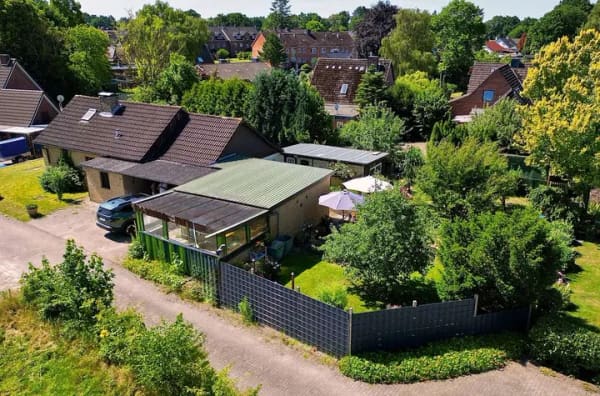 Immobilie in Sankt Michaelisdonn - Einfamilienhaus / erschlossenes Baugrundstück  in Sankt Michaelisdonn - Bild 1