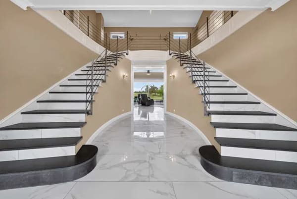 Immobilie in Eicklingen - Exklusive Landvilla im amerikanischen Baustil auf ca. 8.786 m² Traumgrundstück nähe Celle - Bild 1
