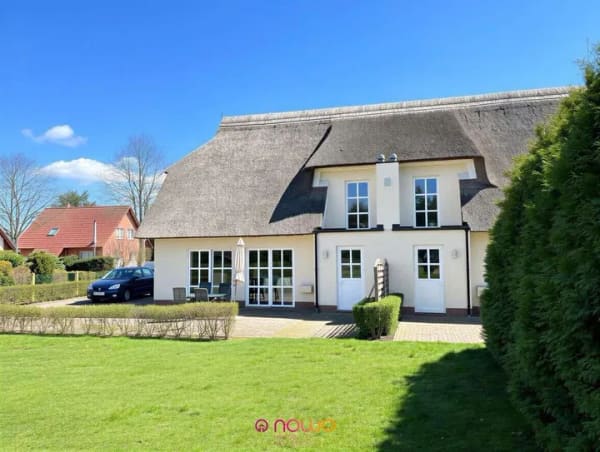 Immobilie in Garz - Reetdachhaus auf Usedom – Doppelhaushälfte mit Südgarten und Ausbaupotenzial - Bild 2