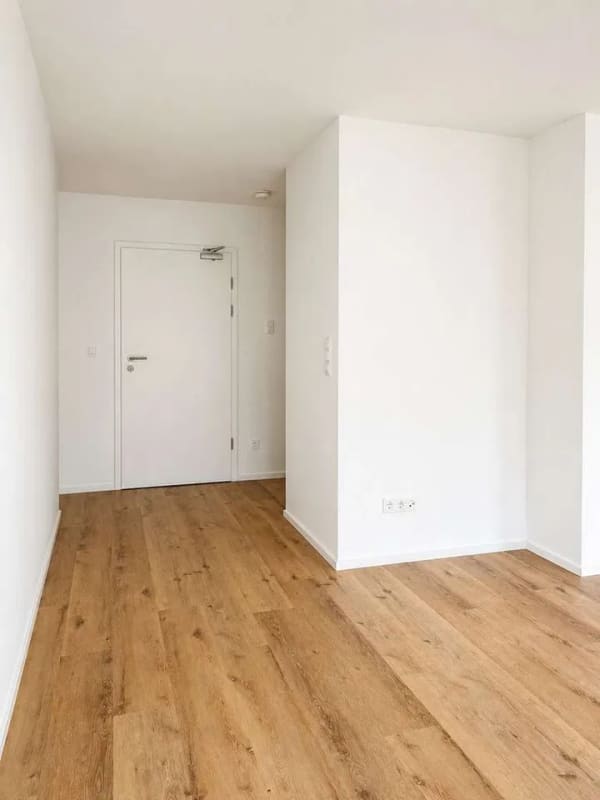 Immobilie in Bad Abbach - Provisionsfrei: Kernsanierte 3-Zimmer-Wohnung mit grosser Dachterasse, Garage & Aussenstellplatz - Bild 3