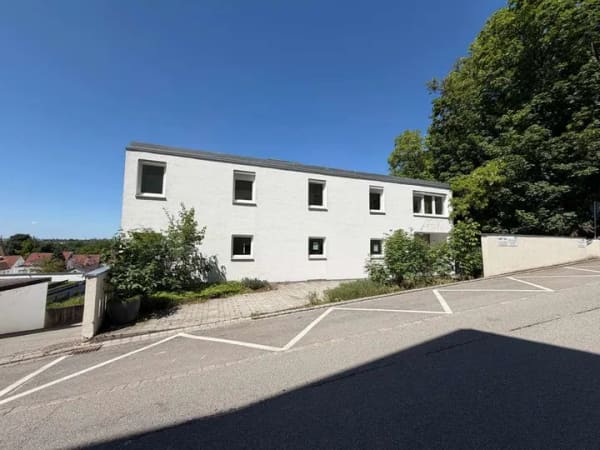 Immobilie in Bogen - Großzügige 2,5-Zimmer-Wohnung mit Balkon in Bogen - Bild 0