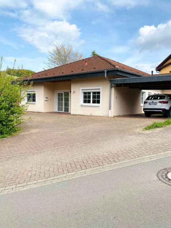 Immobilie in Oberstaufenbach - Bungalow mit 5 Zimmern - Bild 0