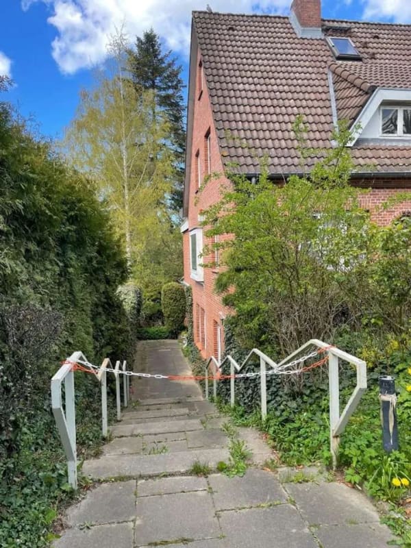 Immobilie in Lensahn - Einfamilienhaus mit Gewerbeeinheit / Praxis / Büro  in Lensahn zu verkaufen. - Bild 3