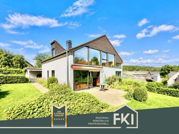 Immobilie in Betzdorf - **Hochwertiges Einfamilienhaus mit großem Grundstück** - Bild 0