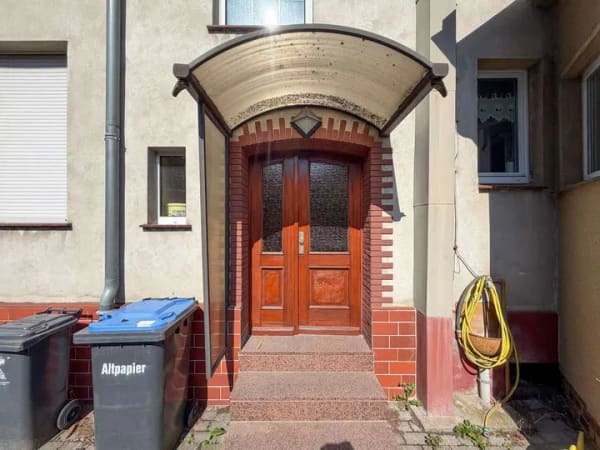 Immobilie in Finsterwalde - Preis VB! Solides Mehrfamilienhaus zum Sanieren und Profitieren in Finsterwalde - Bild 1