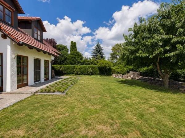 Immobilie in Tiefenbach - Mehr Platz. Mehr Garten. Mehr Zuhause. Großzügiges Einfamilienhaus in ruhiger Wohnlage von Ast - Bild 4
