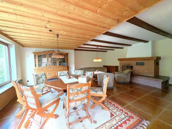 Immobilie in Kelheim - Attraktives 4-Parteienhaus auf Plateau-Eckgrundstück mit unverbaubarem Blick auf die Befreiungshalle - Bild 1