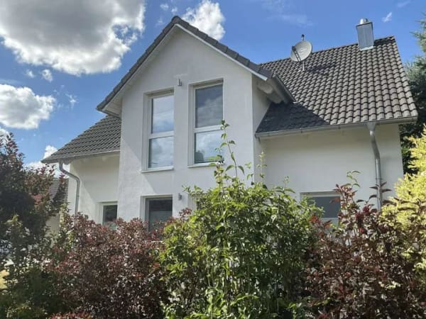 Immobilie in Kutzenhausen - Modernes Einfamilienhaus am Naturpark – vermietet & ideal als Kapitalanlage - Bild 1